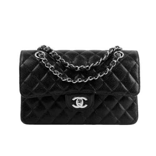 حقيبة شانيل كلاسيكية كبيرة