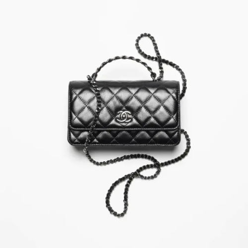 حقيبة يد شانيل بسلسلة