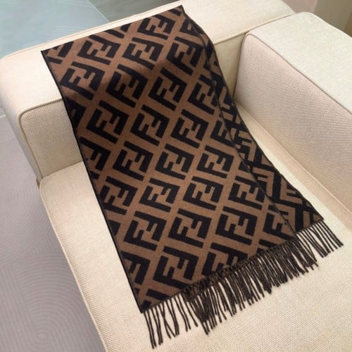 Fendi fringe 45*170cm 100% cashmere
