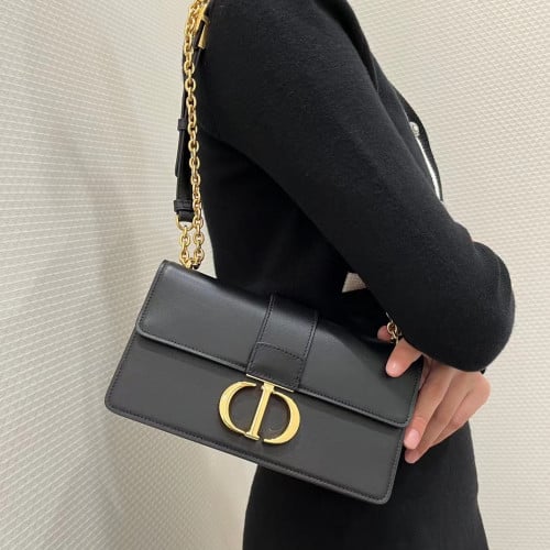 Dior  21cm