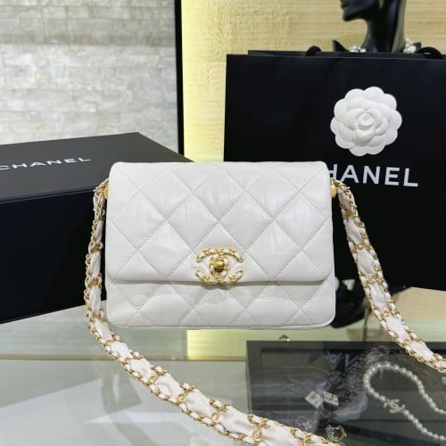 Chanel  23k 20x15x5cm