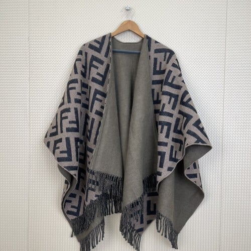 Fendi Two-sided cloak with fringe 140*150CM 51% wool 49% cashmere