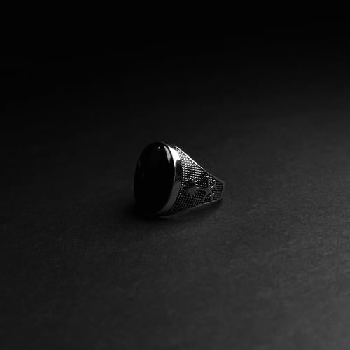 خاتم بتصميم هبه رجُل - شعار المملكه العربيه السعود...