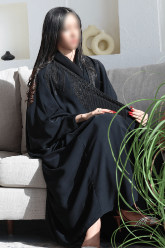 عباية ساده سوداء