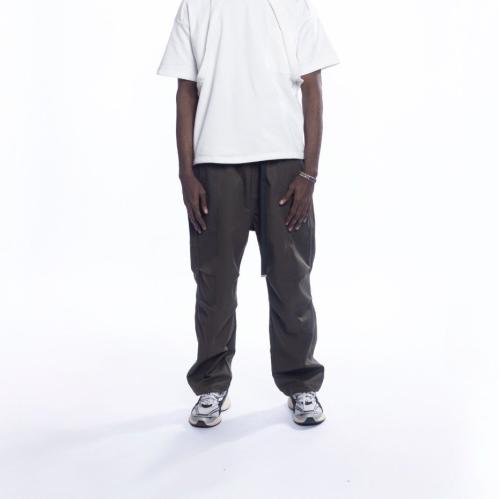 Brown-pants