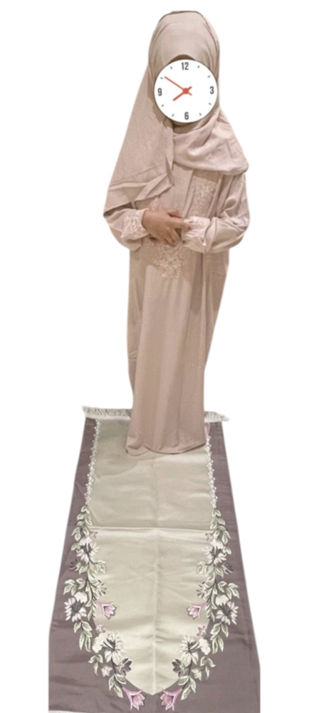 طقم بناتي جديد(90سم)