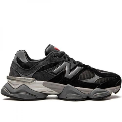New balance black 9060