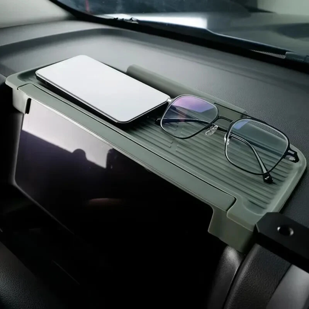 Custom rear-screen storage box for Haval H9