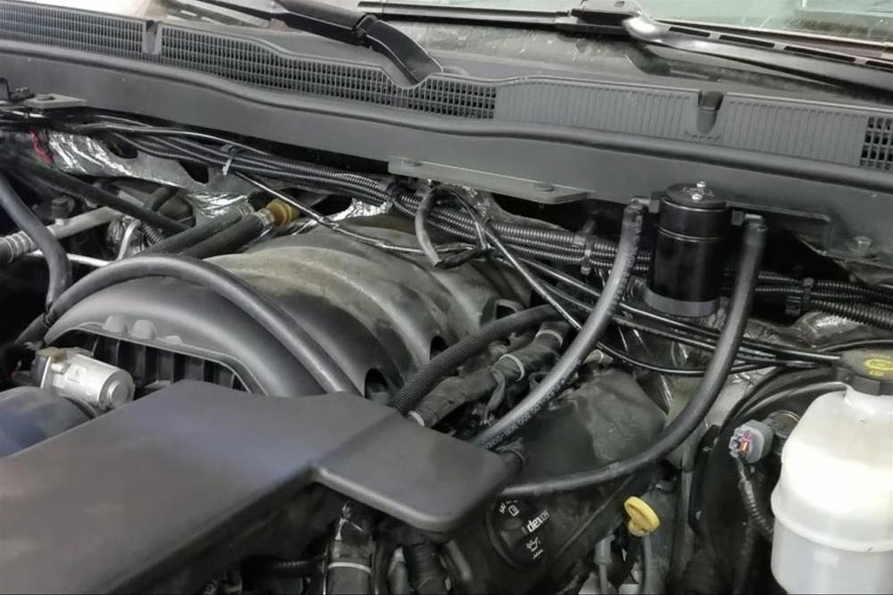 كاتش كان من شركة J&L  الأمريكية    2014-2018  Chevy, GMC, 5.3L, 6.2L