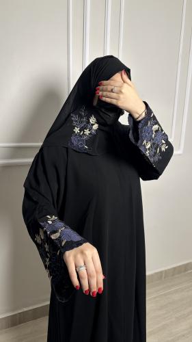 عباية نص كلوش بتدخيلة كحلية