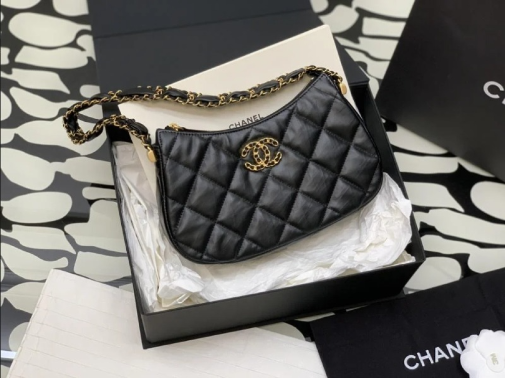 شنط البراندات