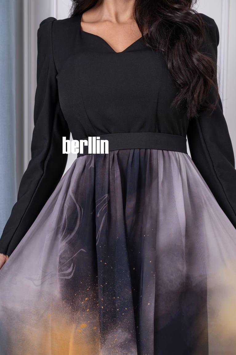 فستان ناعم مشجر مميز بنقشات انيقة وجذابة لون اسود