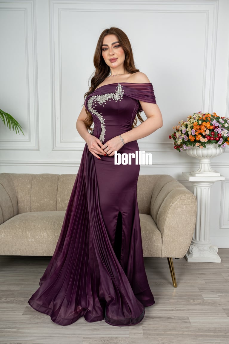 فستان سهرة توب باربي مميز بموفالفصوص الكرستالية لون