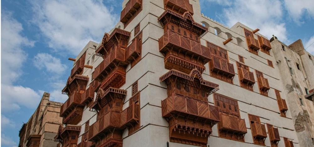 "Jeddah Historical Festival: A Cultural Experience with Car Rental Service and Driver from Selah Plus"