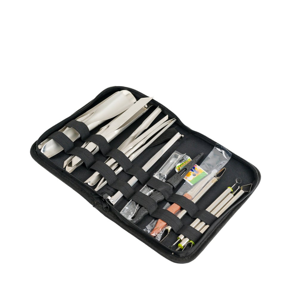 A bag of fruit and vegetable carving and decorating tools, 17 pieces