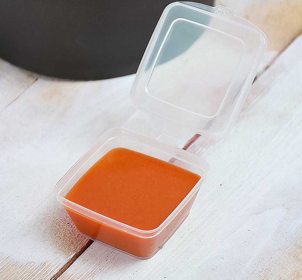 مجموعة (50) علب بلاستيك شفاف بغطاء للصوصات والمايونيز 35 ملل