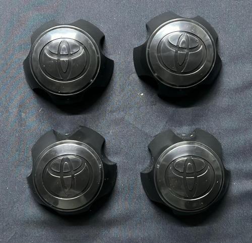 طاسات أكواع تويوتا طقم