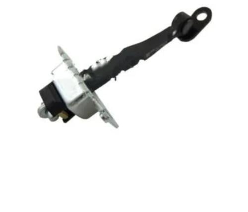 رداد باب خلفي هيونداي إلنترا 2017-2020 اصلي