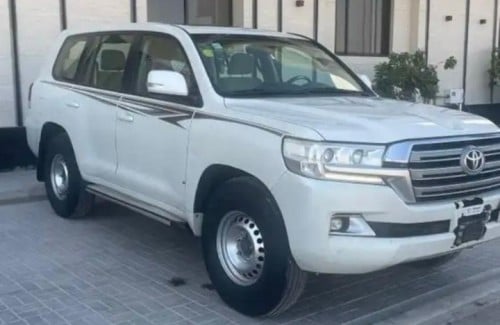 خط لاندكروزر 2016