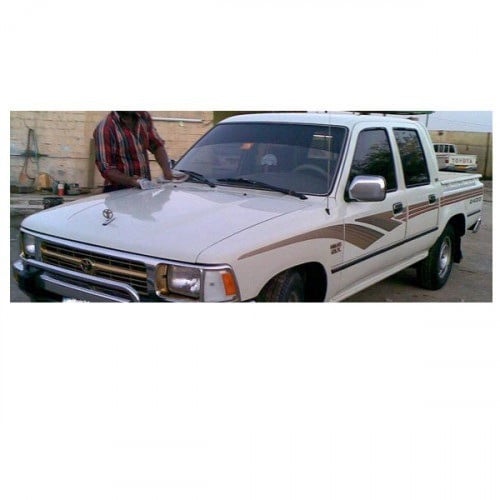 خط شطرطون هايلوكس 1996 ذهبي غمارة و غمارتين و خمسة شناكر