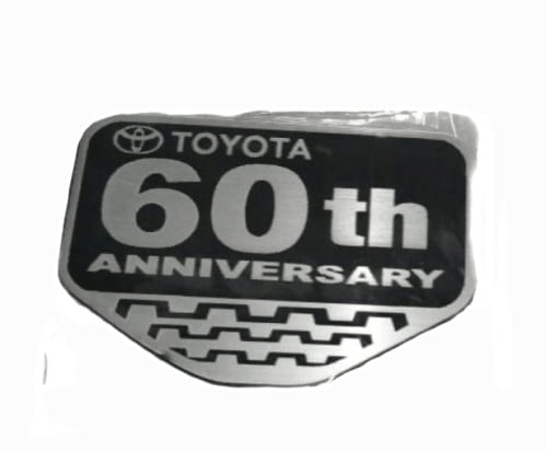 علامة 60 عام حجم صغير وكبير