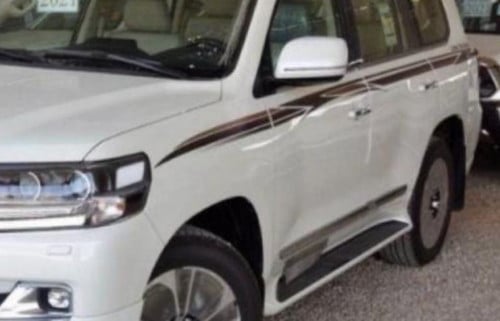 خط لاندكروزر 2021 جي اكس ار