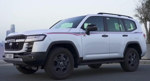 خط شطرطون ٢٠٢٢ لاندكروزر GR