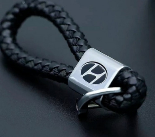 ميدالية مفتاح بشعار هونداي من الجلد والحديد