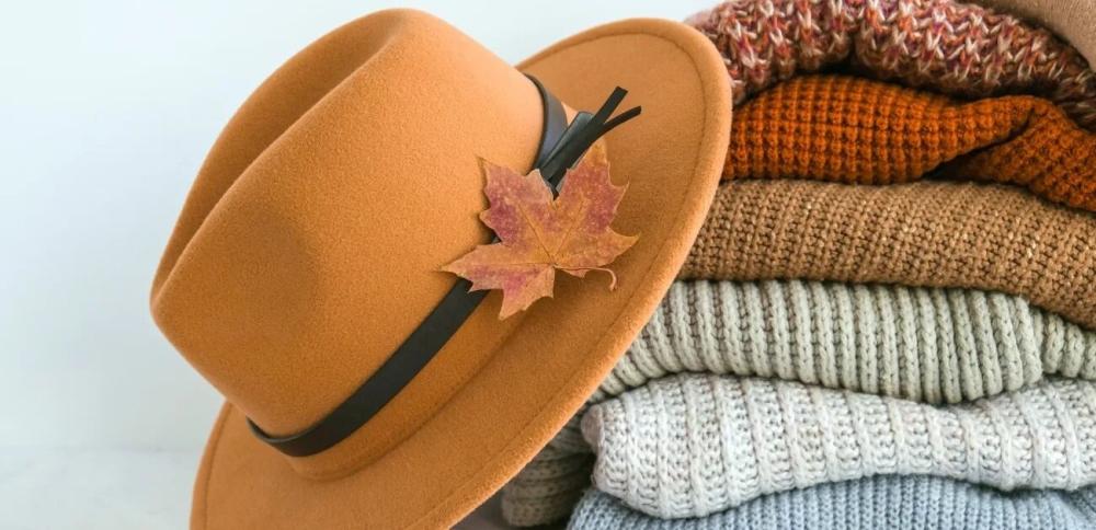 قطع أساسية لا غنى عنها في ملابس فصل الخريف