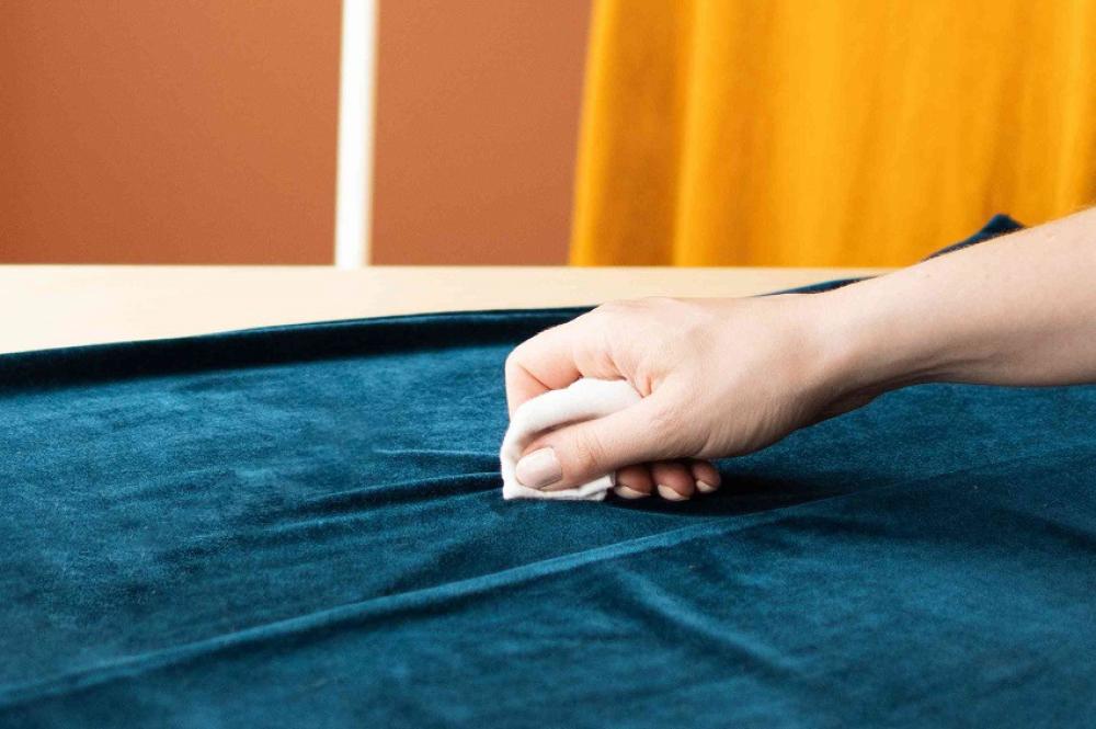 أمور يجب مراعاتها للعناية بقماش شمواه فساتين سهره