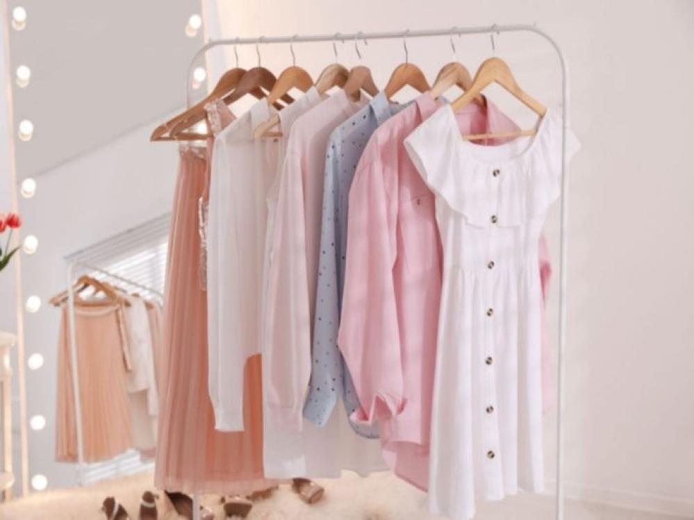 الأقمشة النسائية أنواعها واستخداماتها