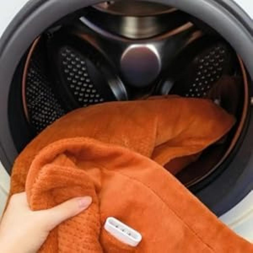 طريقة غسيل قماش القطيفة