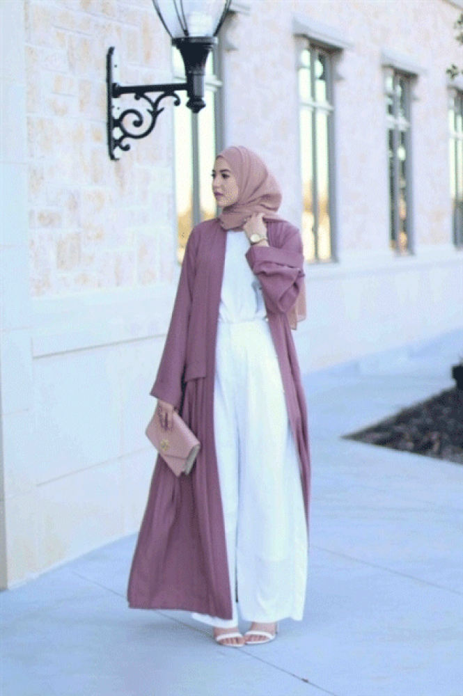 طرق لتتألقي بالكارديجان الطويل هذا العام