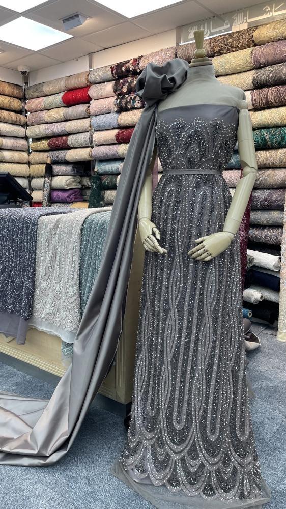 أفكار موديلات فساتين تل مطرز للتفصيل