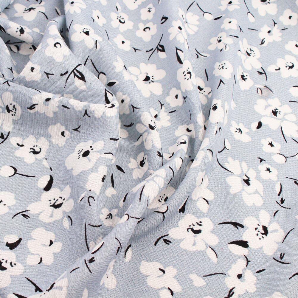 موديلات فساتين من قماش فسكوز مشجر