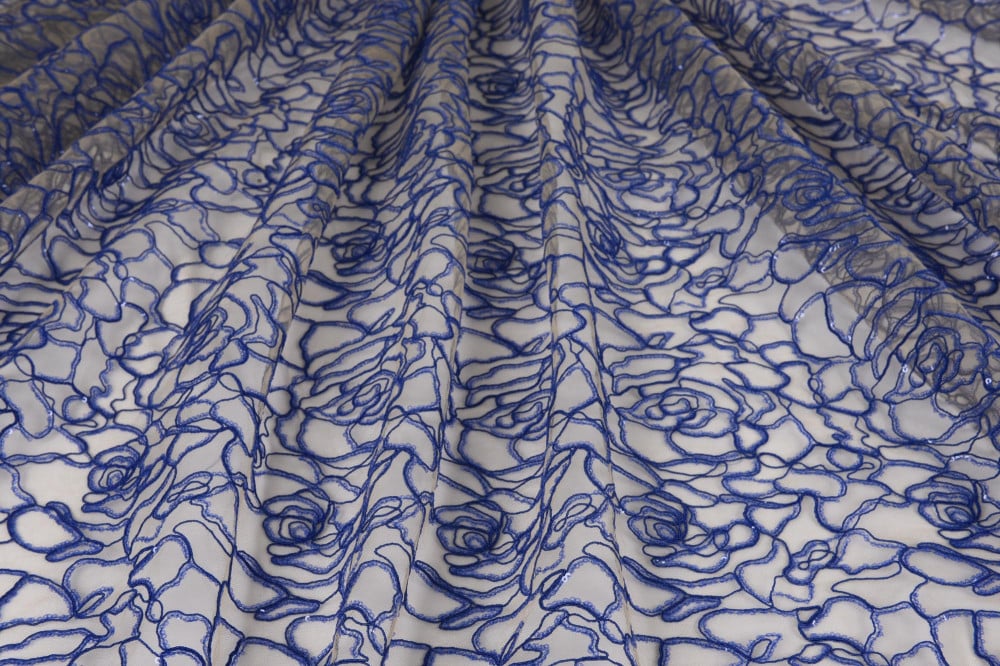 سهرات تل مطرز