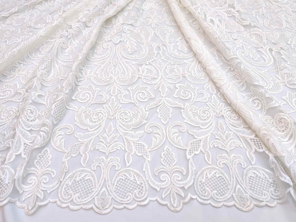 قطع سهرات تل مطرز