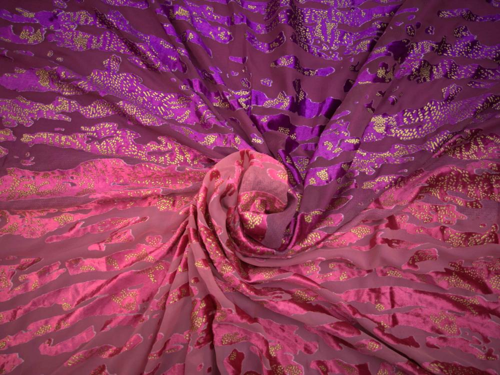 شيفون مخمل اومبري لامع