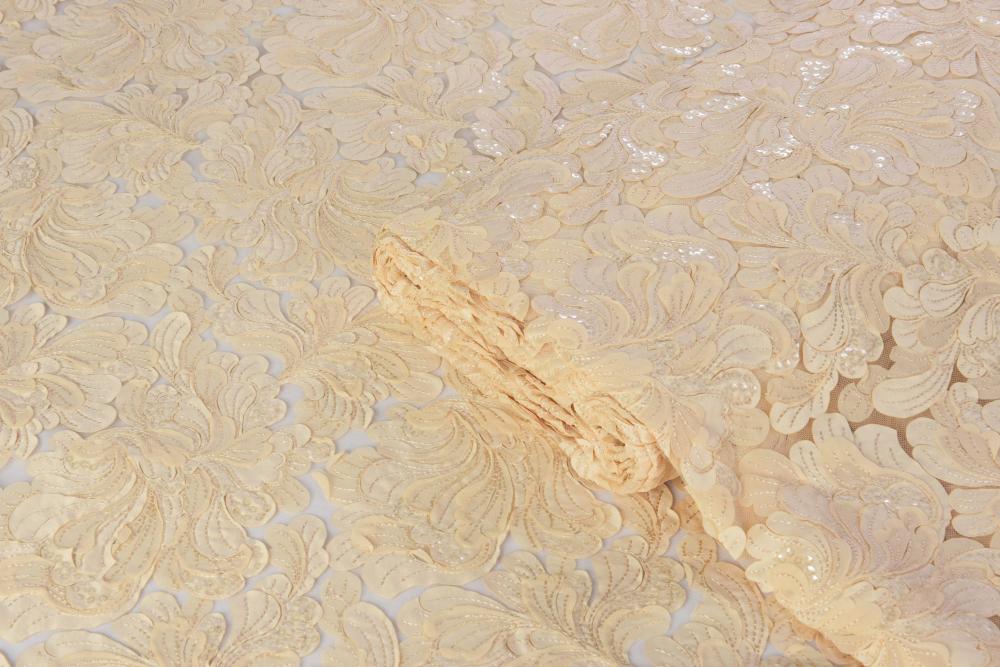 تل مطرز بخرز