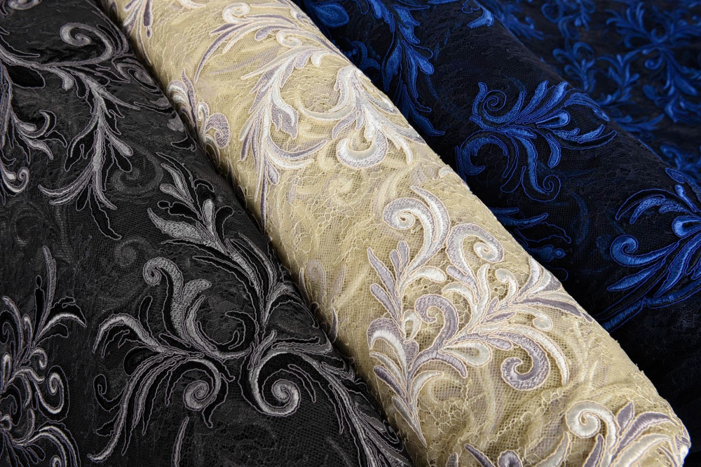 سهرات تل مطرز