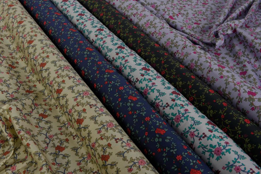 شراشف الصلاة المشجرة