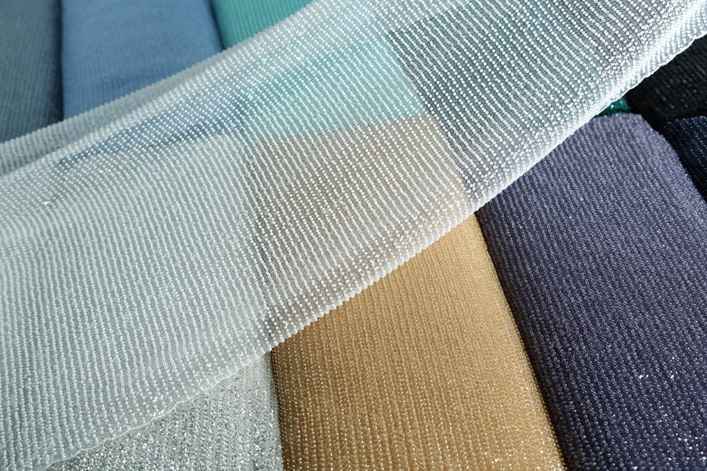 تل مطرز بخرز وترتر