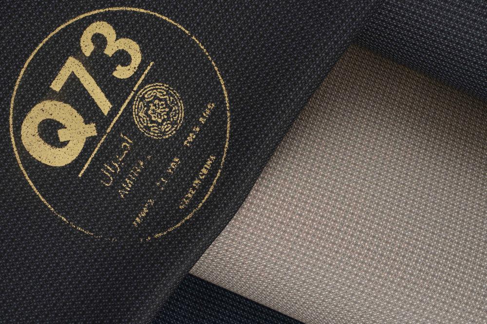 قماش شتوي منقط Q73