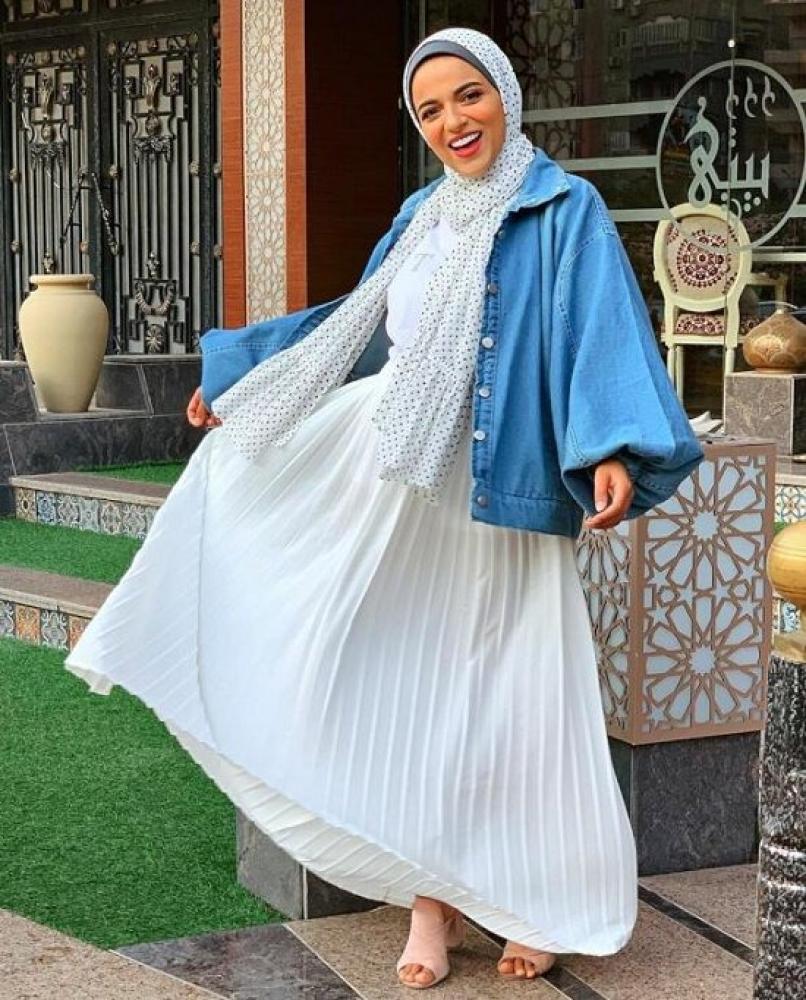 أفكار لتنسيق وإرتداء الجاكت الجينز بأكثر من طريقة