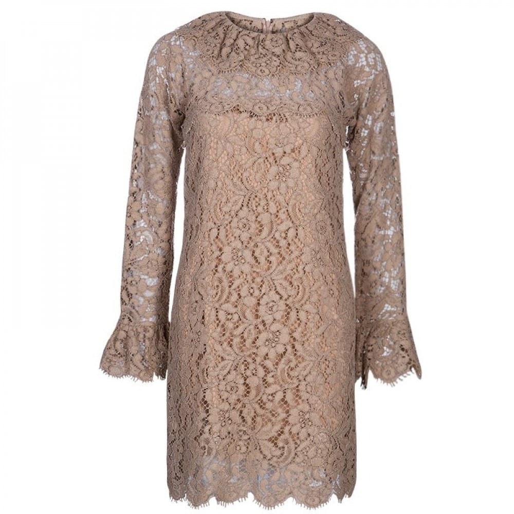 أقمشة دانتيل مطرز