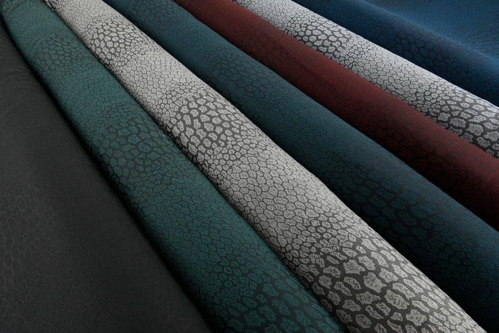 جاكار رايون فسكوز