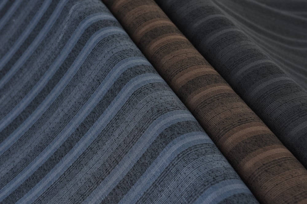 كتان رويال الجديد مقلم 152