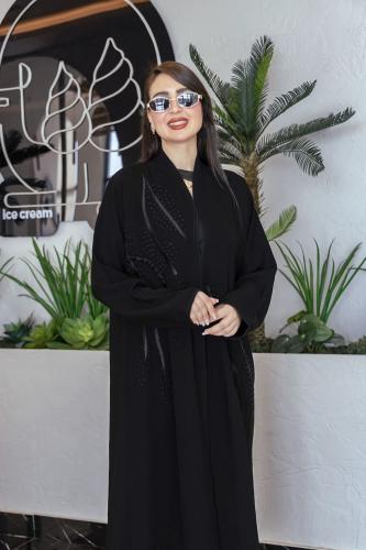عباية تيجان تطريز مكره اسود