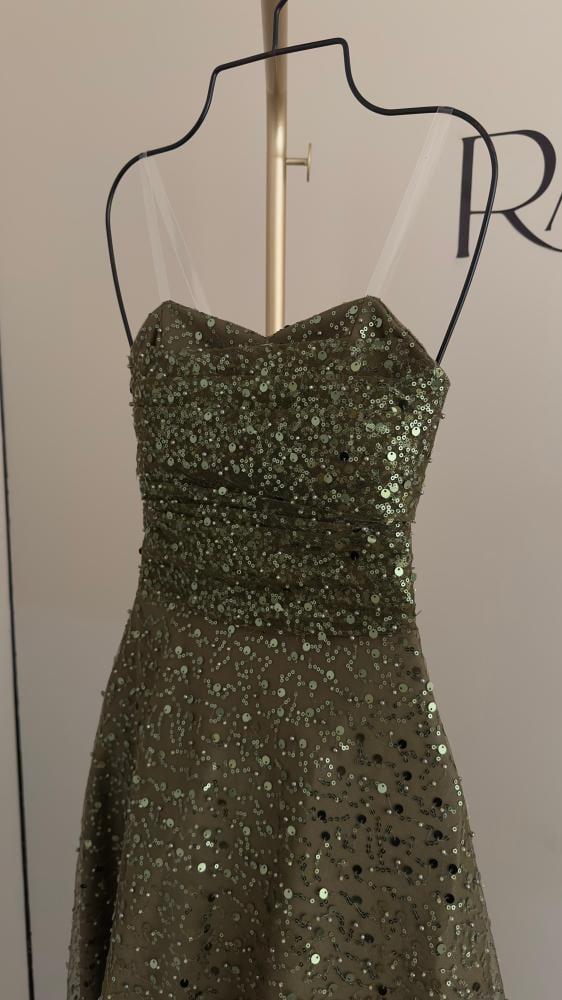 فستان زيتي ترتر بالكامل