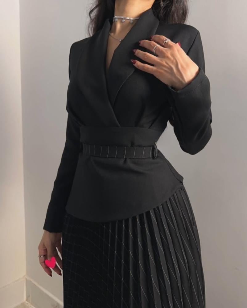 طقم العيد بتصميم ملكي أنيق